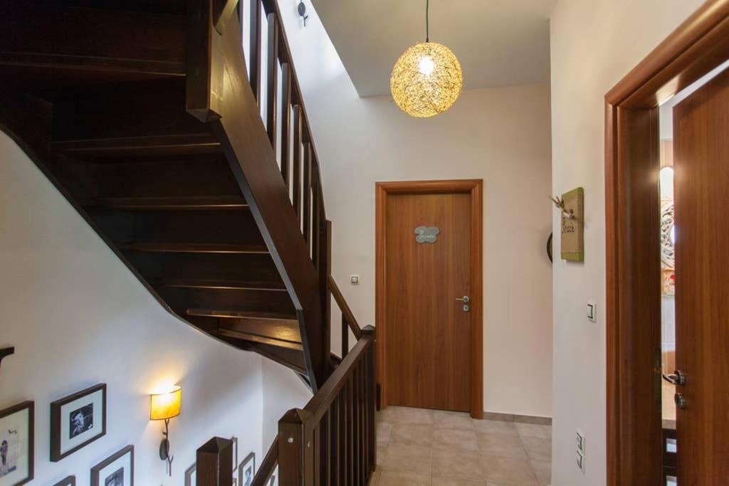 Nikolis Vacation House Vrisai Exterior photo
